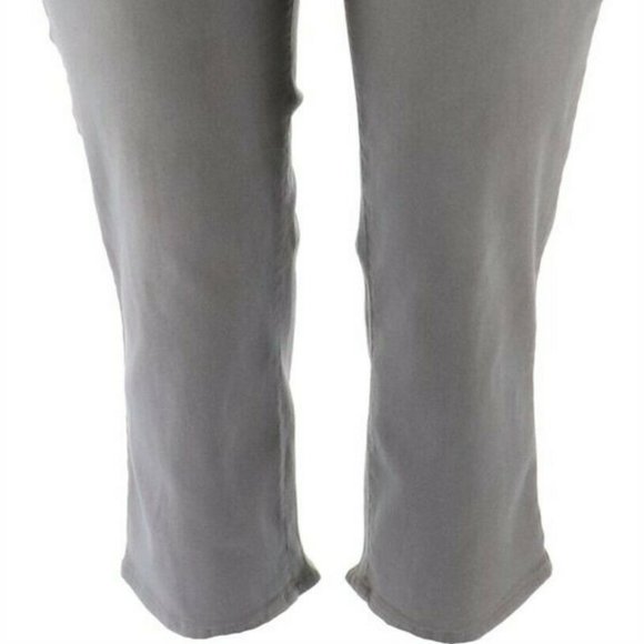 NWT NYDJ 5-POCKET BACK PETAL HEM GALE WASH CROP JEANS 4 - Picture 4 of 13